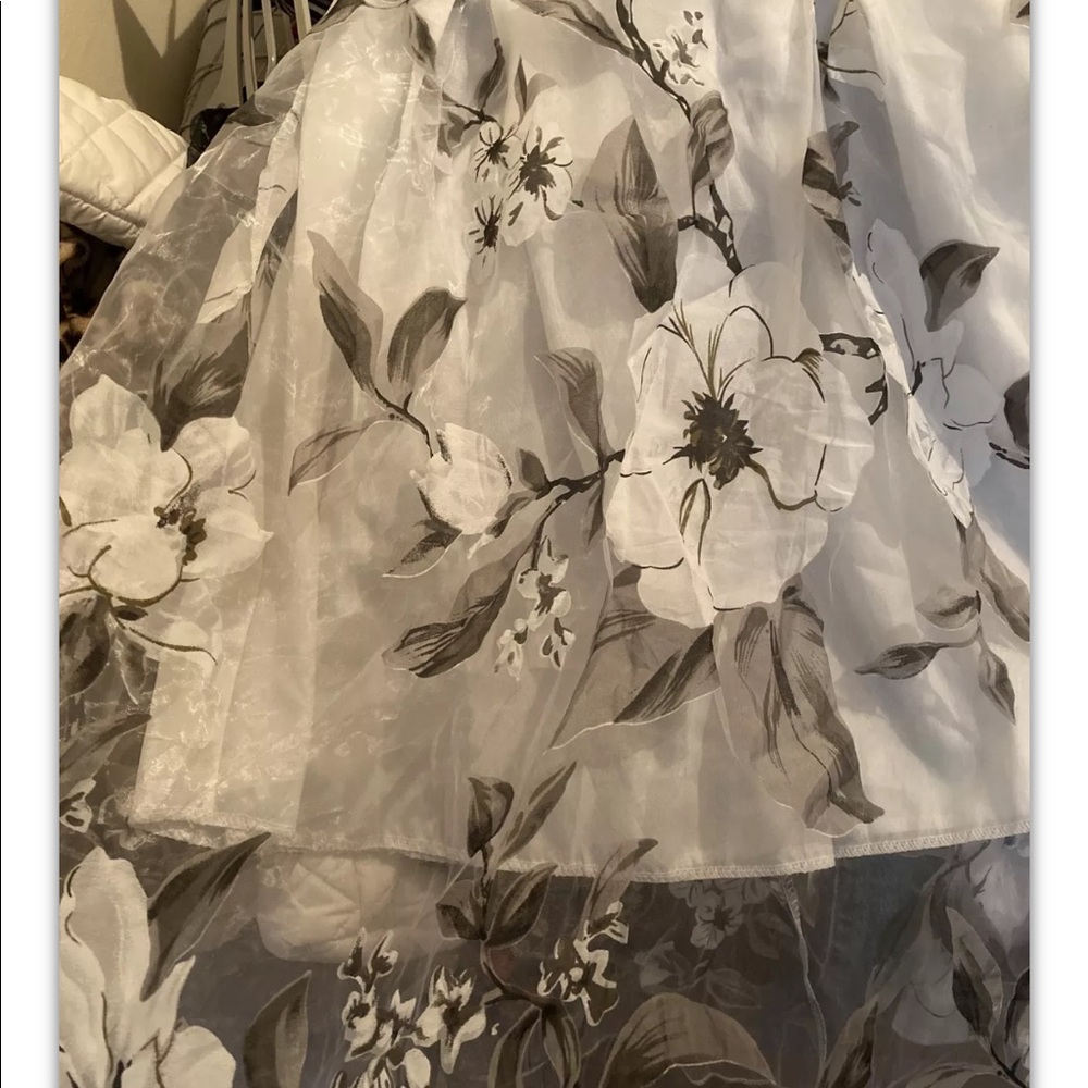 Sheer dress, floral print, lined